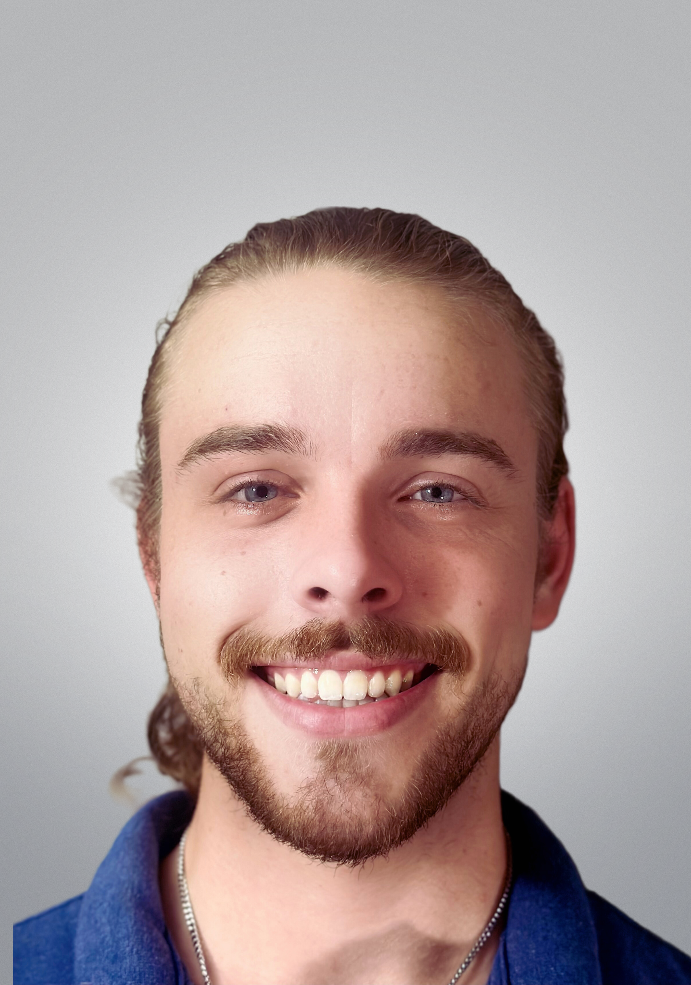 Headshot of Andrew Robinette